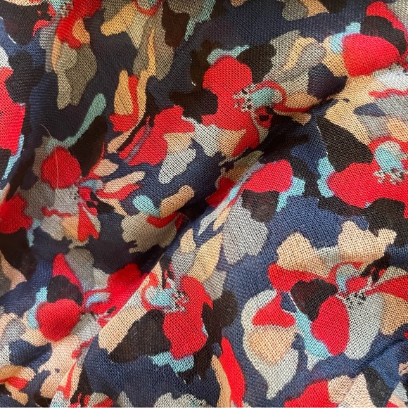 Anthro Infinity Scarf - Picture 2 of 4